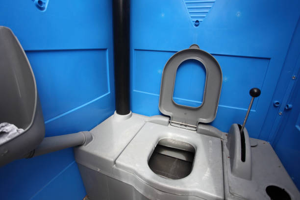 Best Luxury portable toilet rental  in Baxter Springs, KS